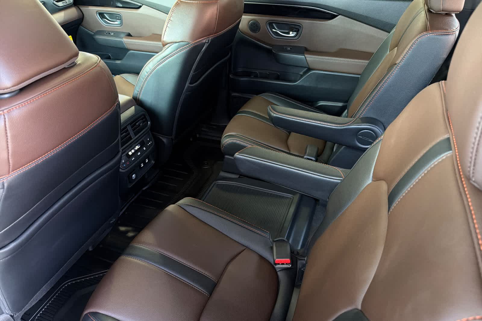Thumbnail: 2026 Honda Pilot - 4