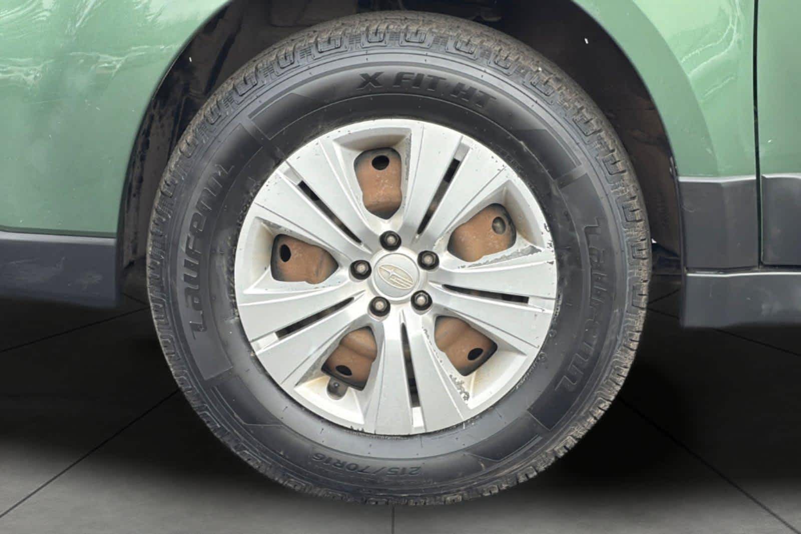 Thumbnail: 2014 Subaru Outback - 11