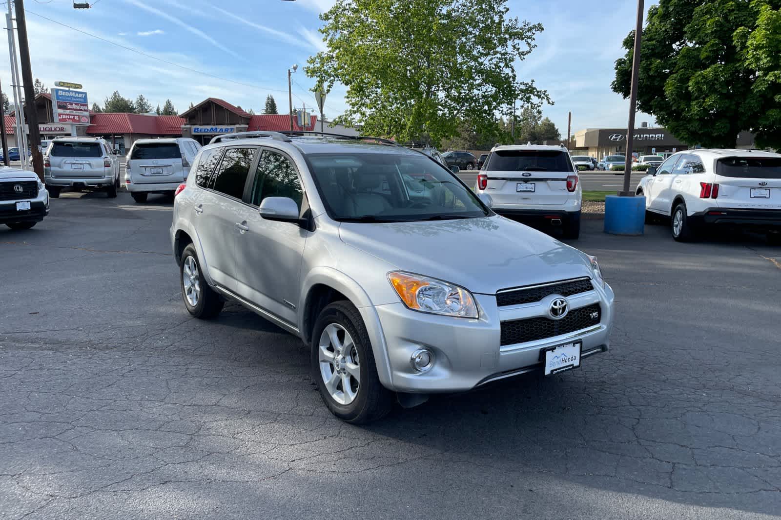 Thumbnail: 2012 Toyota RAV4 - 7