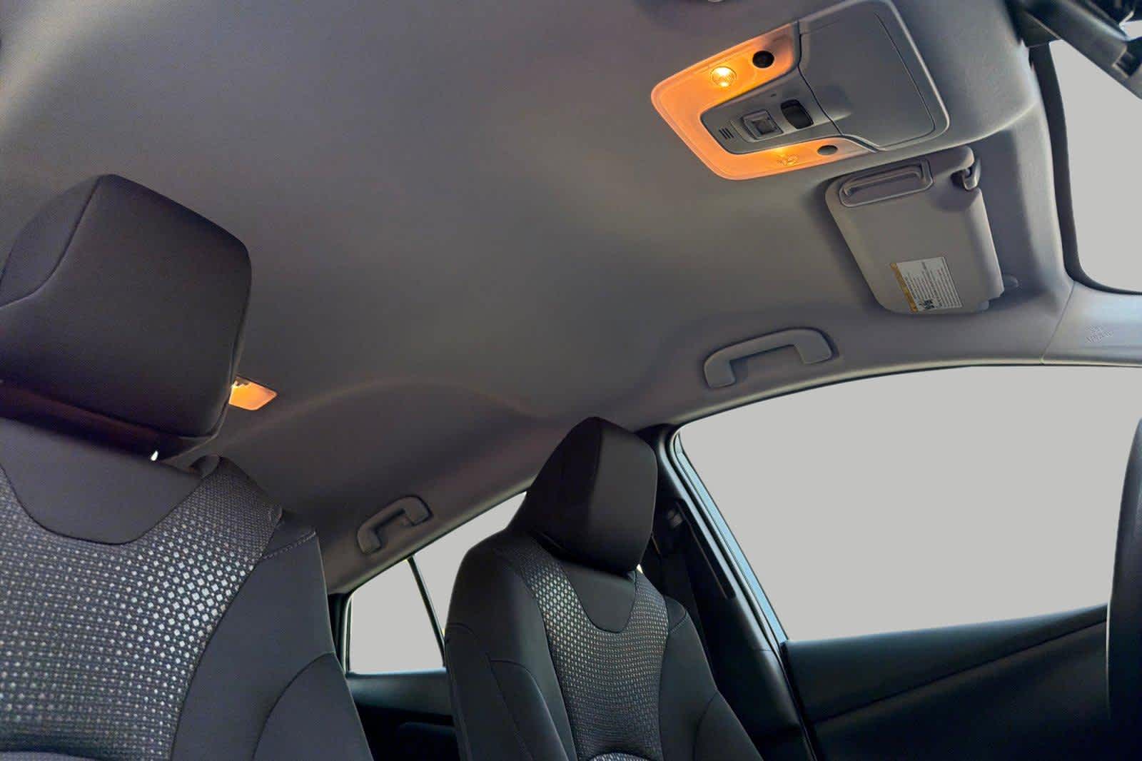 Thumbnail: 2021 Toyota Prius - 18