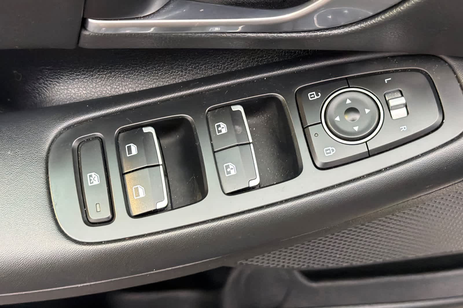 Thumbnail: 2021 Hyundai Sonata - 15