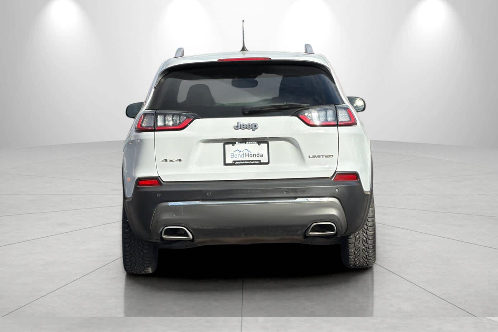 Thumbnail: 2020 Jeep Cherokee - 7