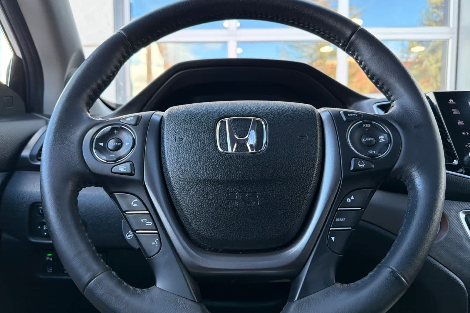 Thumbnail: 2023 Honda Ridgeline - 25