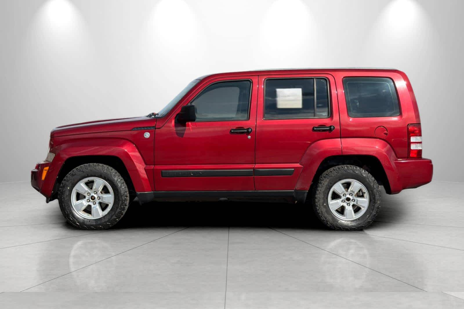 Thumbnail: 2011 Jeep Liberty - 5