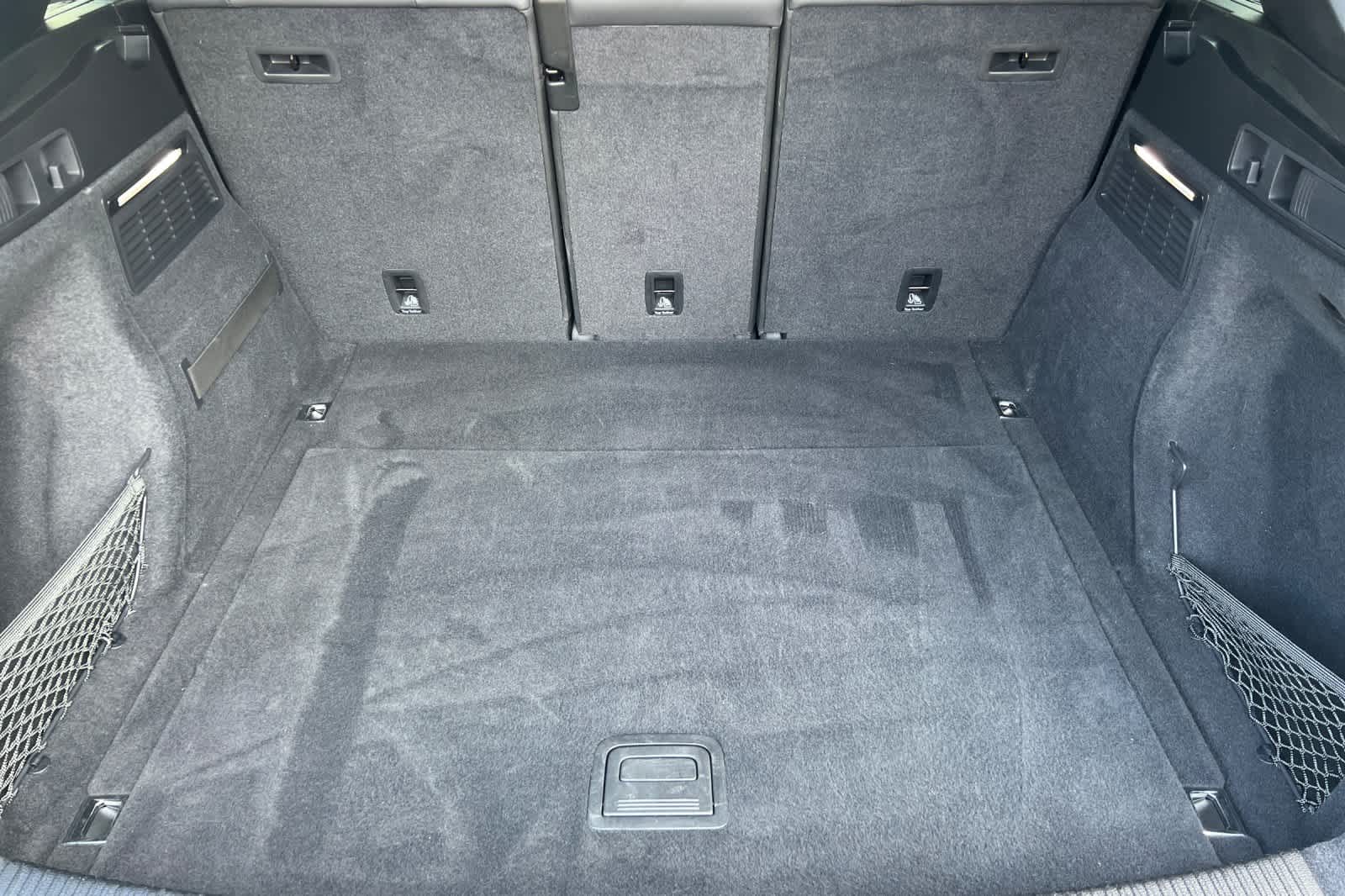 Thumbnail: 2025 Audi Q5 - 17