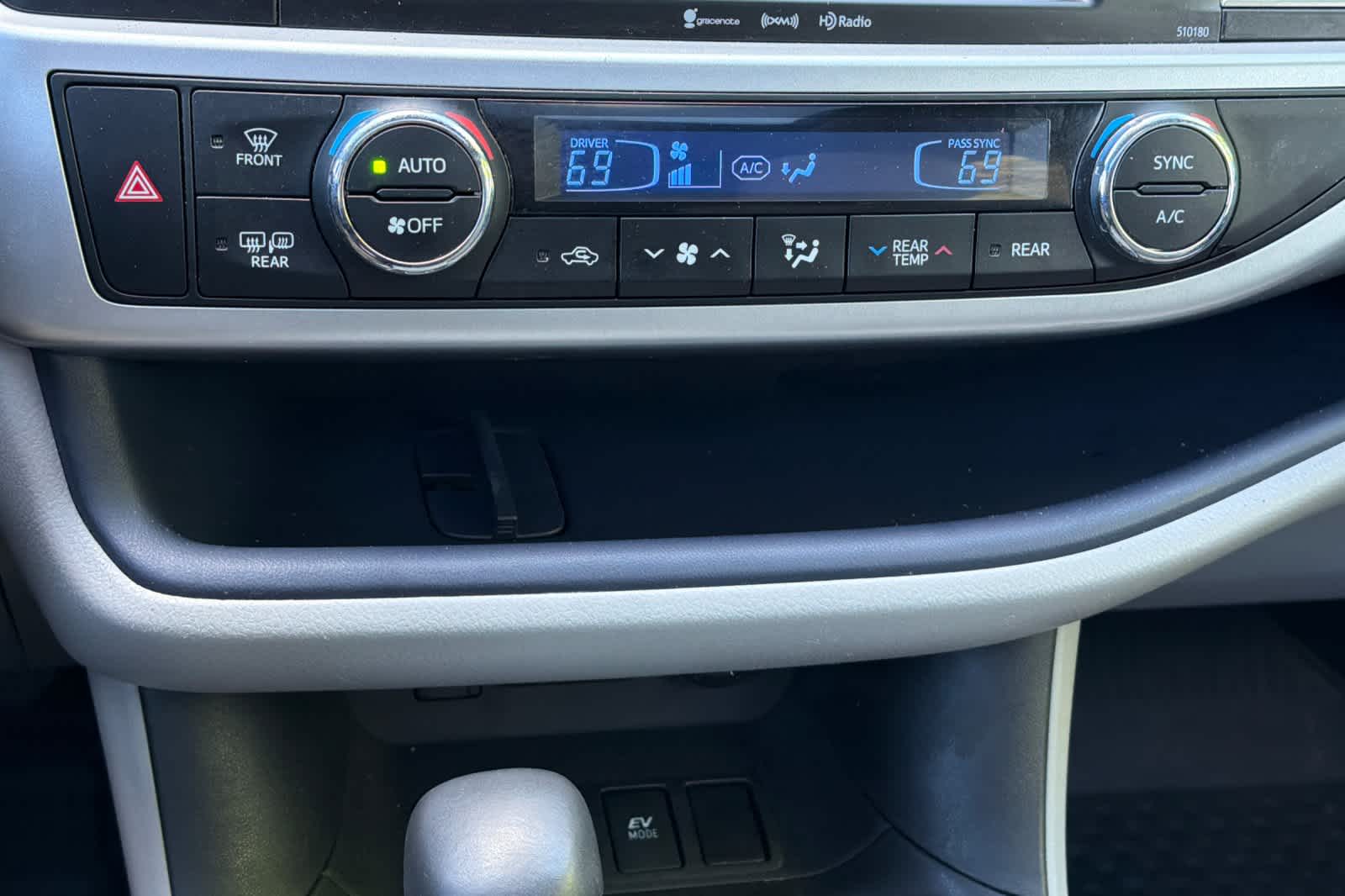 2017 Toyota Highlander Limited - Photo 24