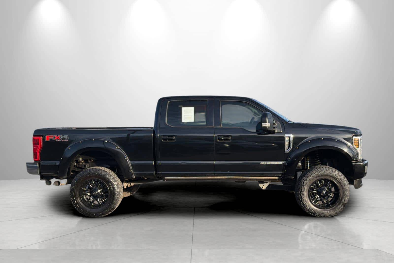 Thumbnail: 2018 Ford F-350 - 8