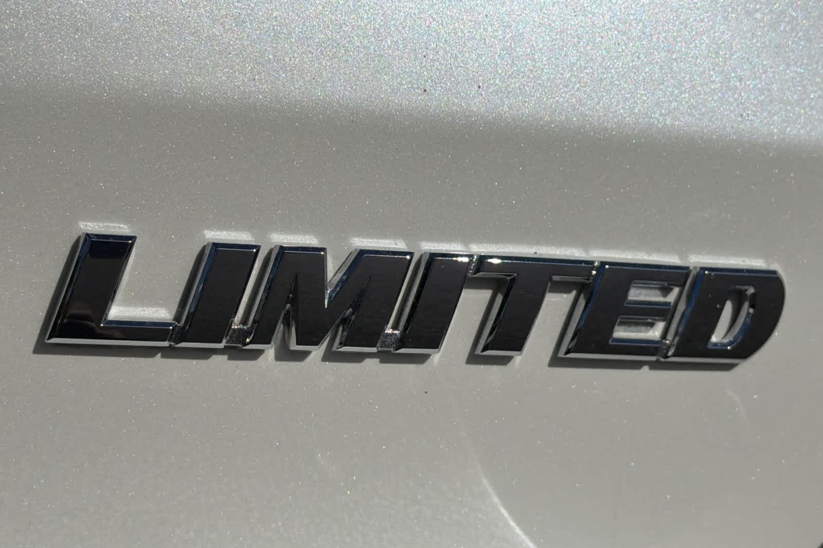 2017 Toyota Highlander Limited - Photo 12