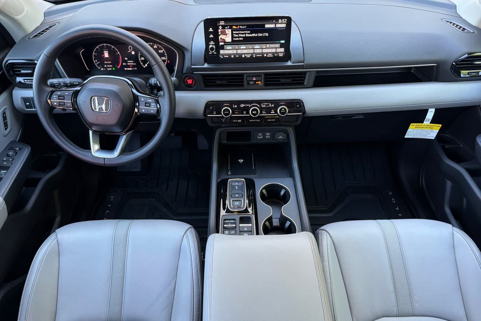 Thumbnail: 2025 Honda Pilot - 2