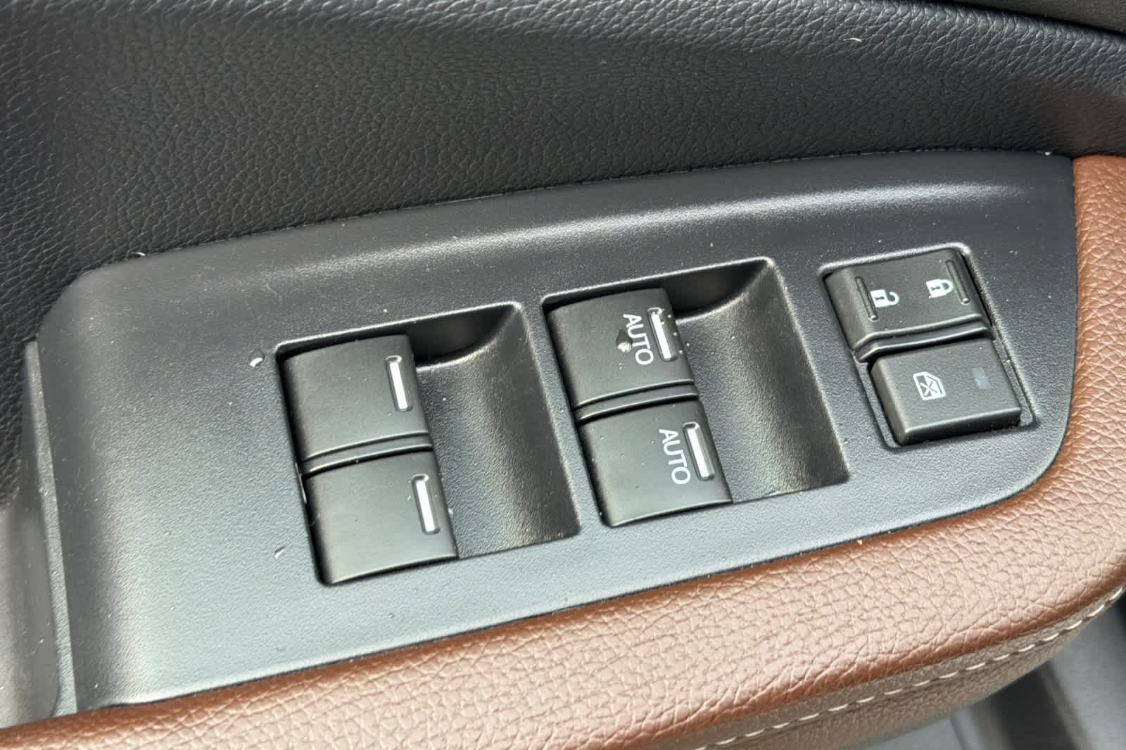 Thumbnail: 2025 Honda Ridgeline - 15