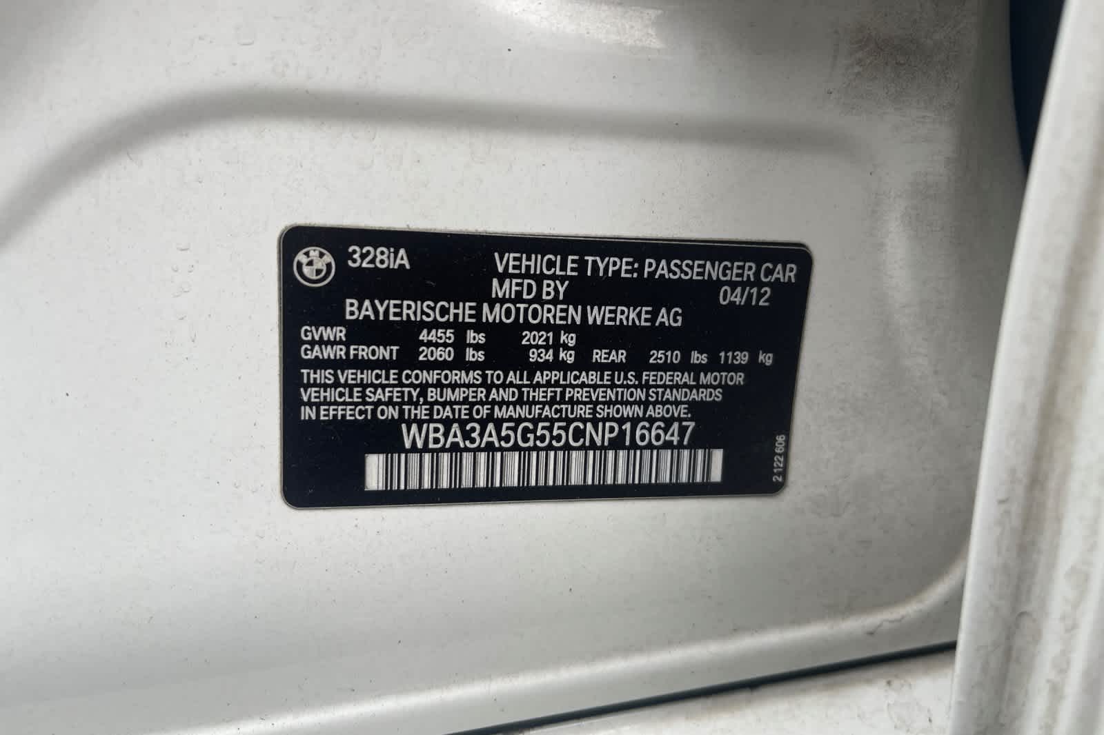 Thumbnail: 2012 BMW 3 Series - 16