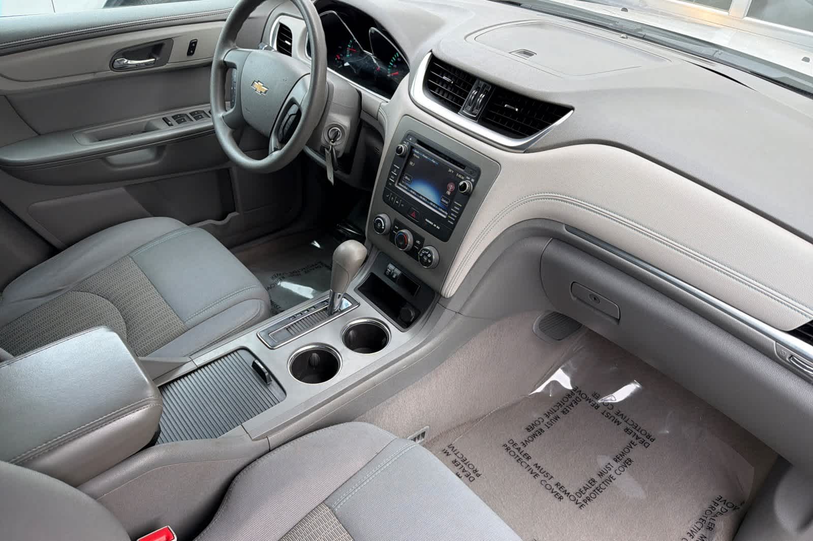 Thumbnail: 2013 Chevrolet Traverse - 19