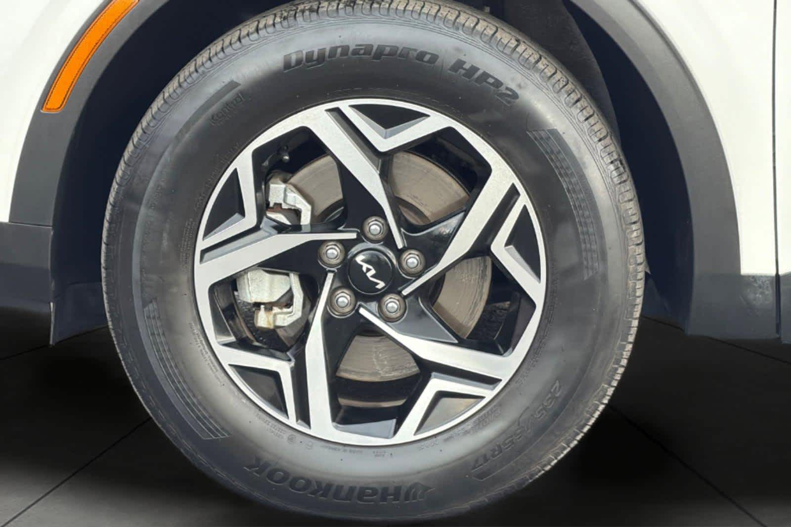 Thumbnail: 2023 Kia Sportage - 11