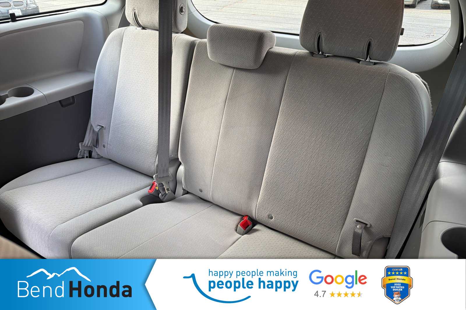 Thumbnail: 2020 Toyota Sienna - 17