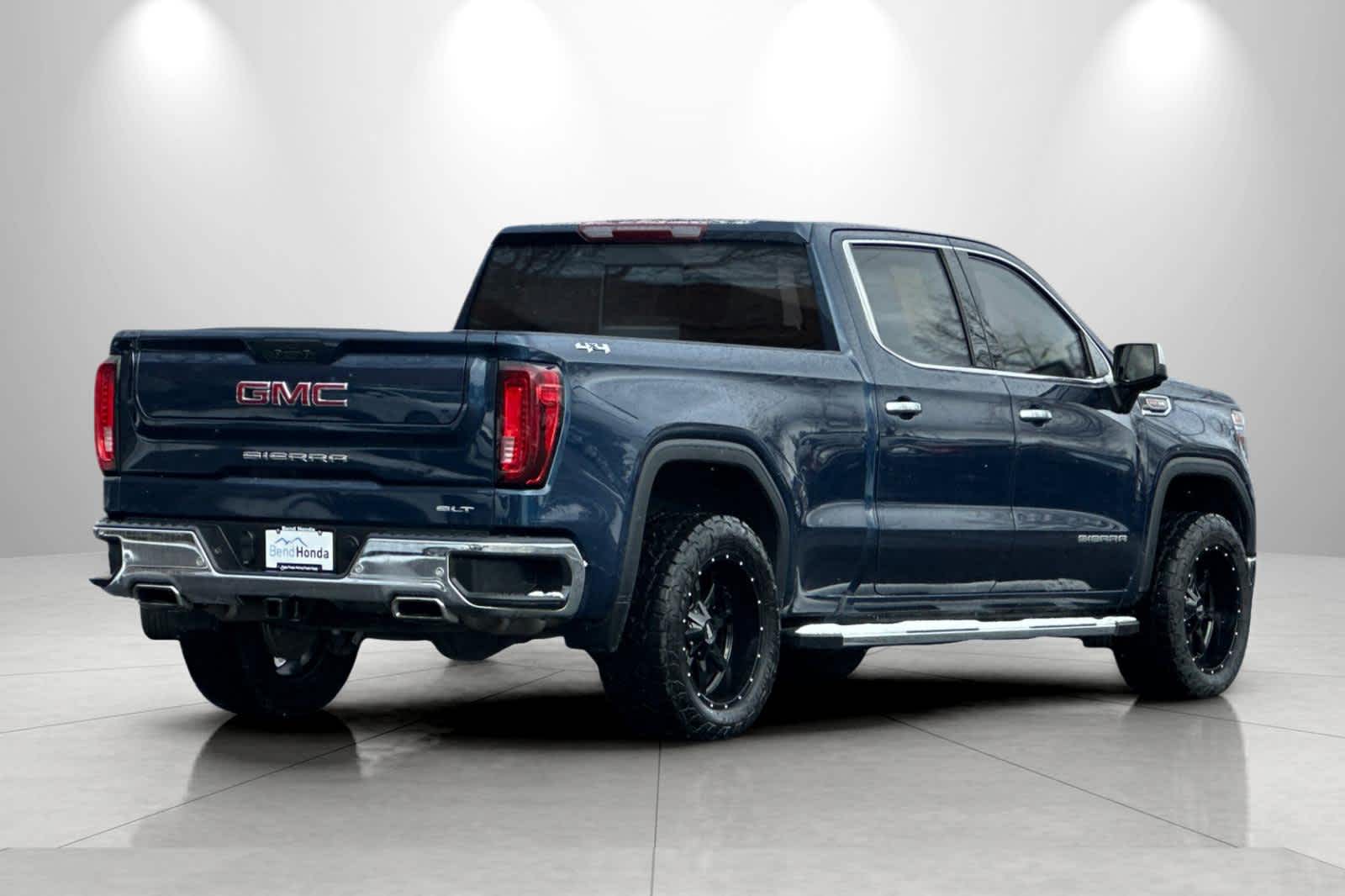 Thumbnail: 2022 GMC Sierra 1500 - 2