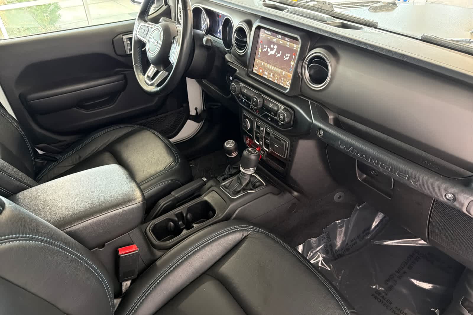 Thumbnail: 2021 Jeep Wrangler - 18