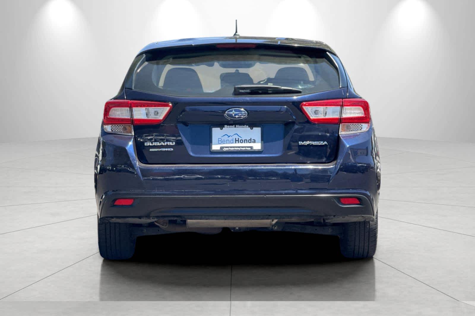 Thumbnail: 2019 Subaru Impreza - 6