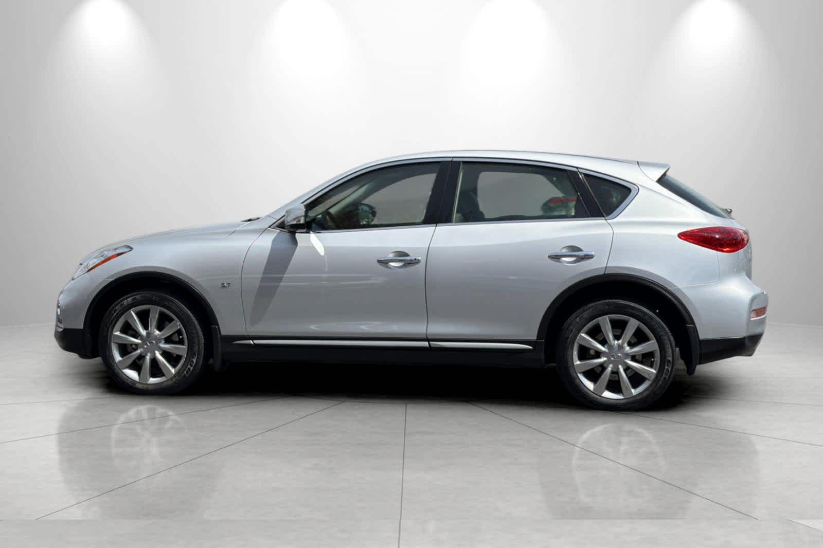Thumbnail: 2017 INFINITI QX50 - 5