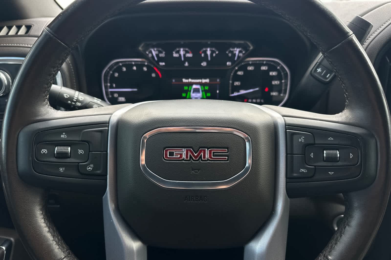 Thumbnail: 2022 GMC Sierra 1500 - 25