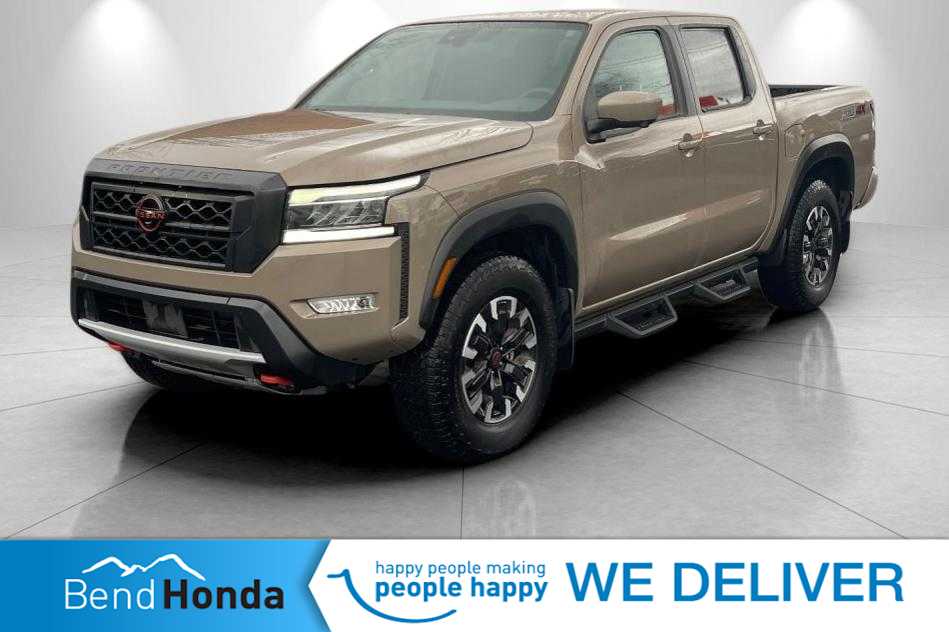 2023 Nissan Frontier PRO-4X's photo