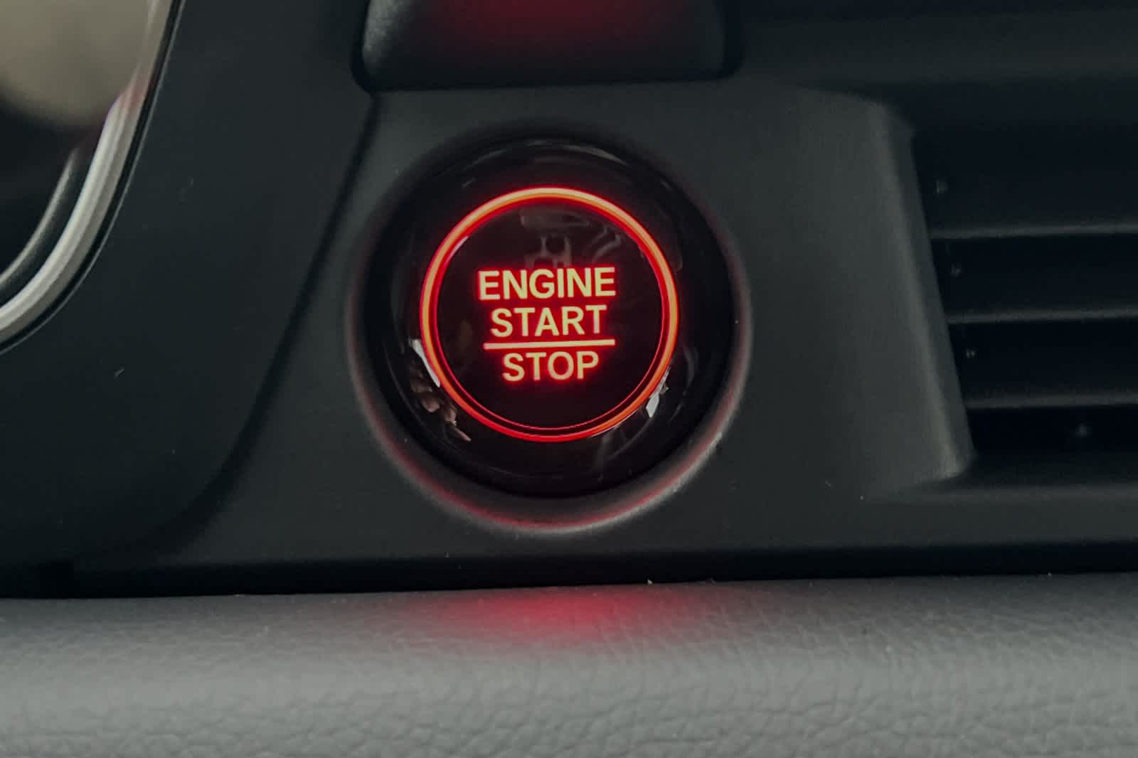 Thumbnail: 2025 Honda Pilot - 25