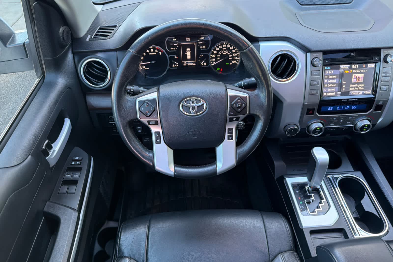 Thumbnail: 2018 Toyota Tundra - 15