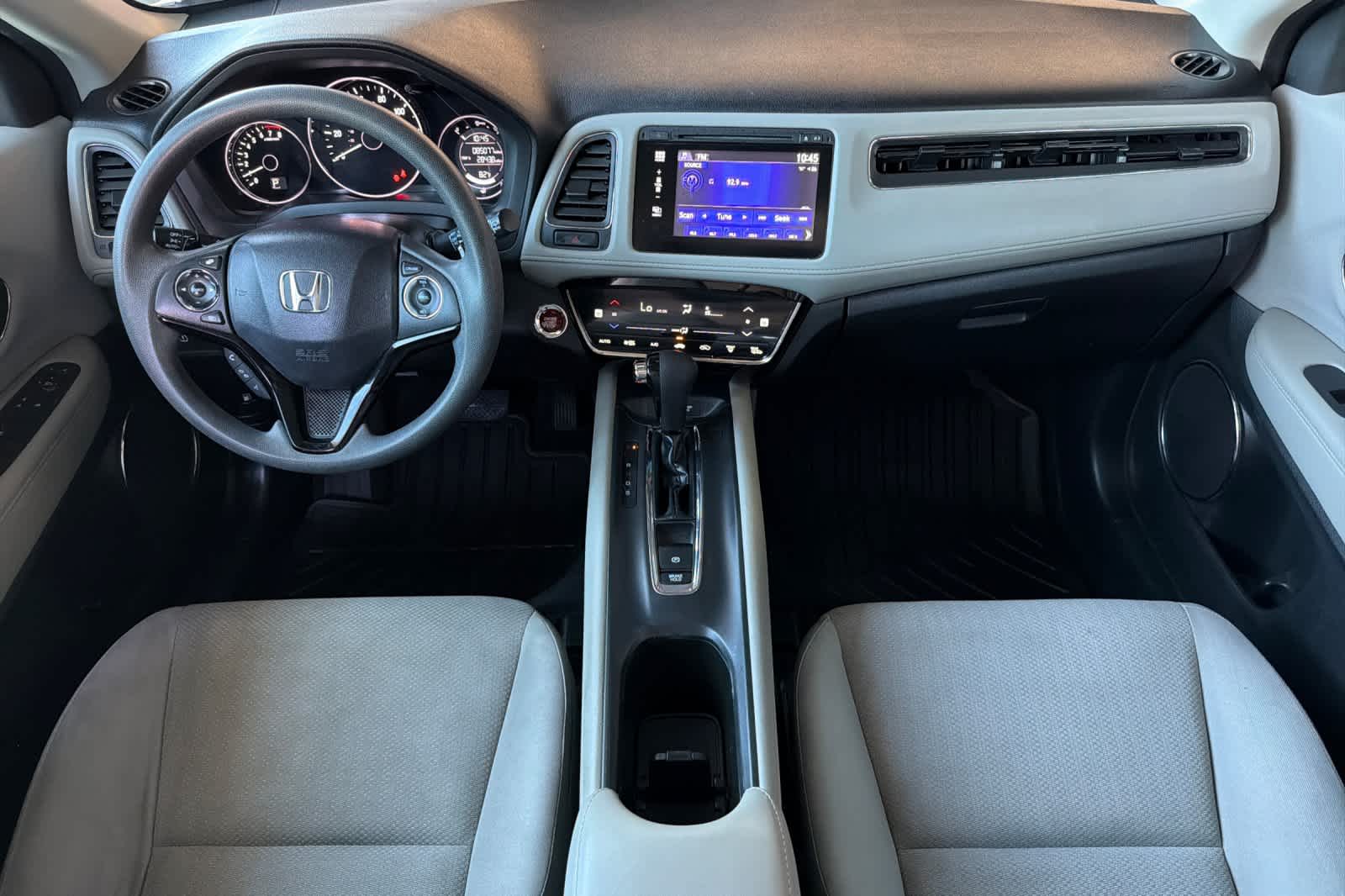 Thumbnail: 2016 Honda HR-V - 2