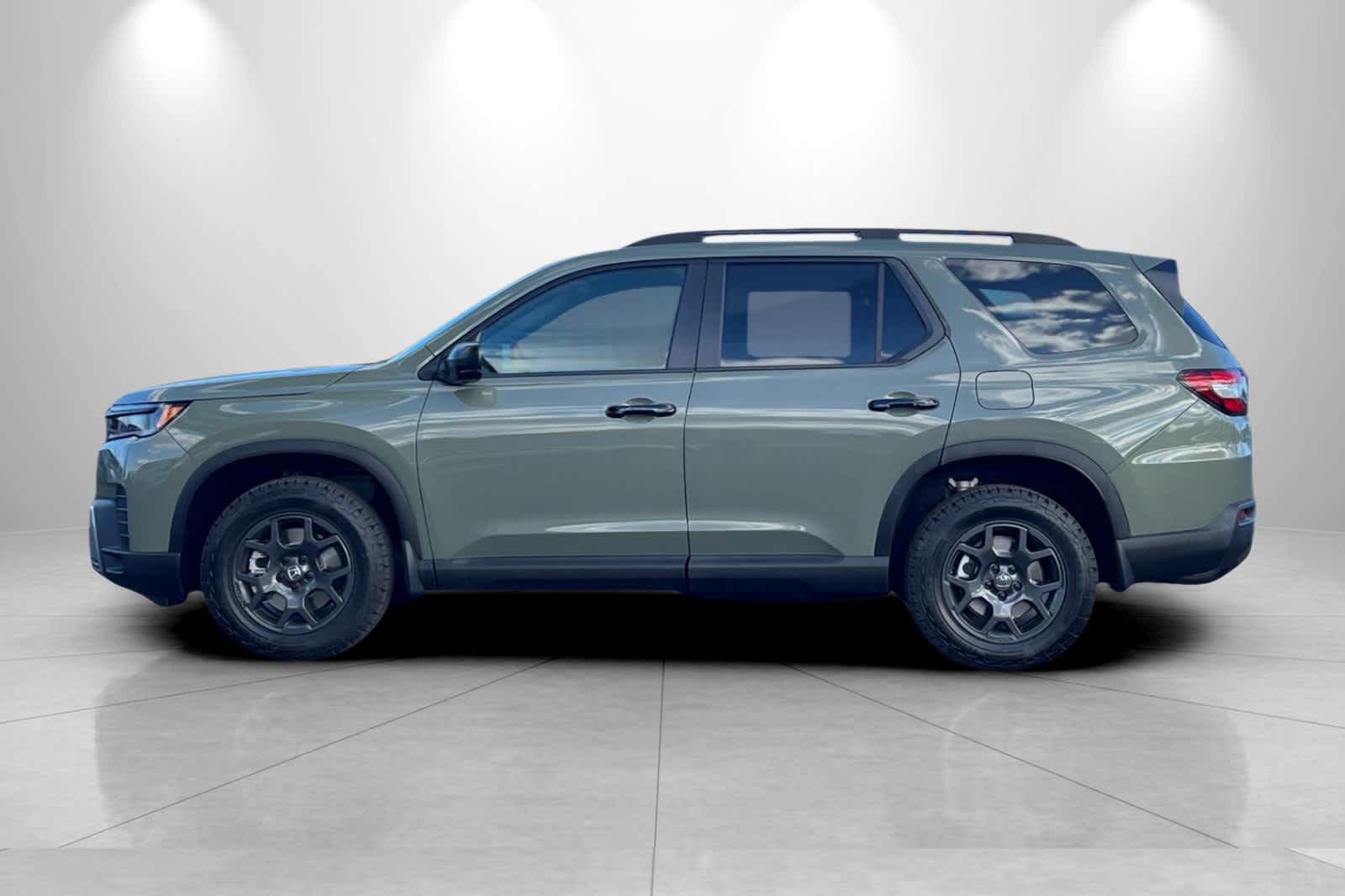 Thumbnail: 2026 Honda Pilot - 3