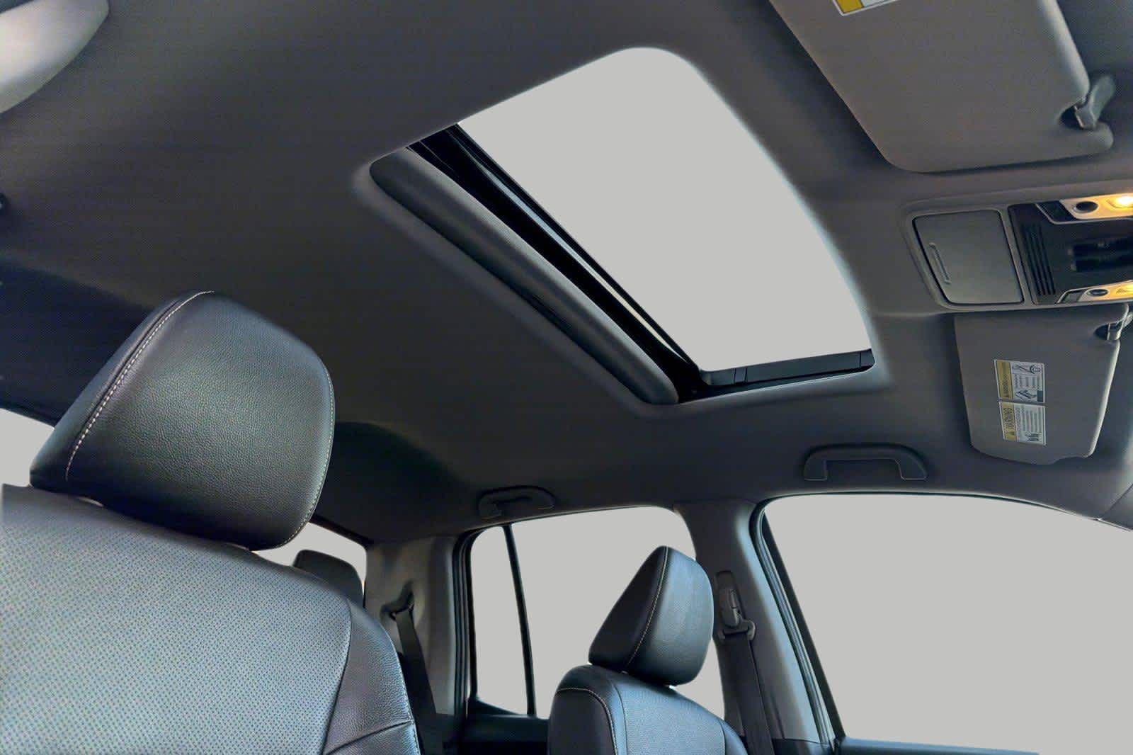 Thumbnail: 2023 Honda Ridgeline - 18