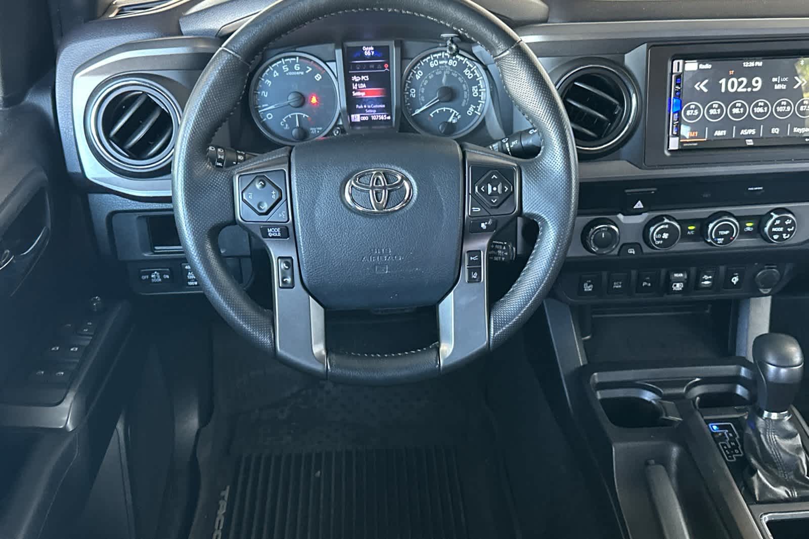 2019 Toyota Tacoma TRD Sport - Photo 16