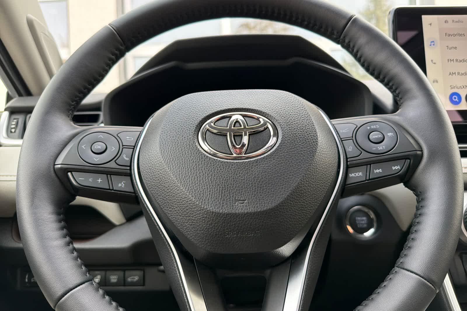 Thumbnail: 2025 Toyota RAV4 - 26
