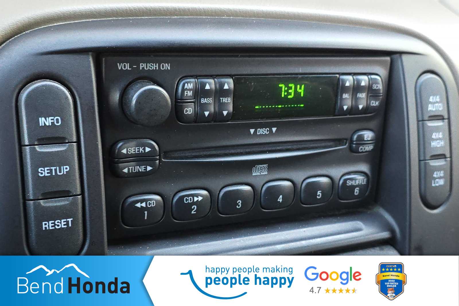 Thumbnail: 2005 Ford Explorer - 20