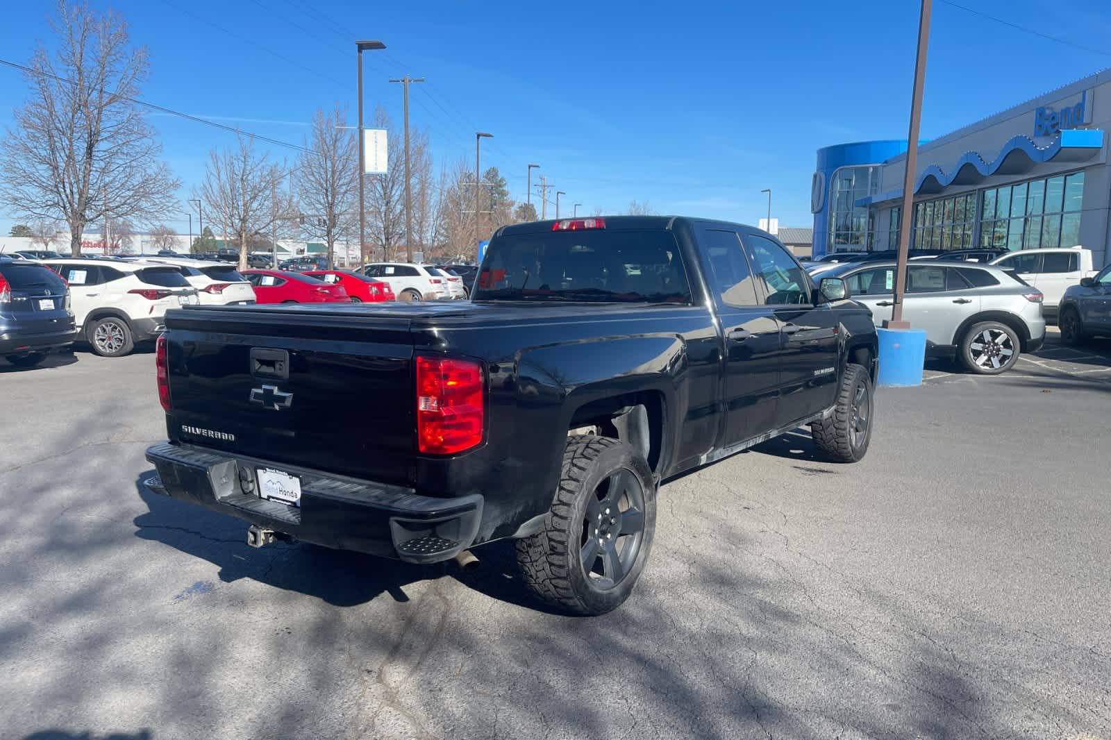 Thumbnail: 2017 Chevrolet Silverado 1500 - 5