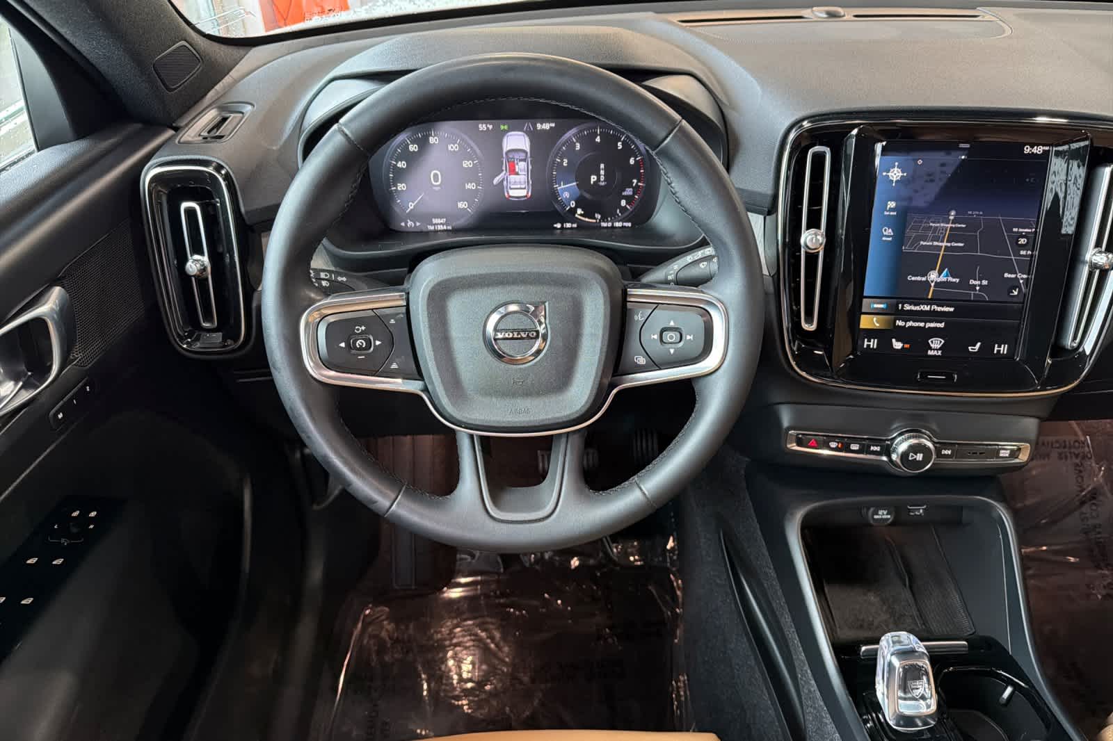 Thumbnail: 2022 Volvo XC40 - 16