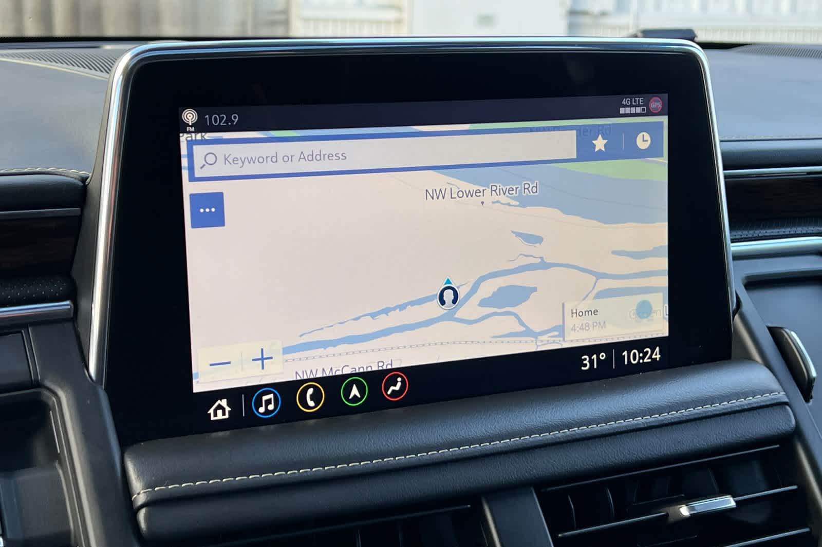 Thumbnail: 2021 Chevrolet Tahoe - 21