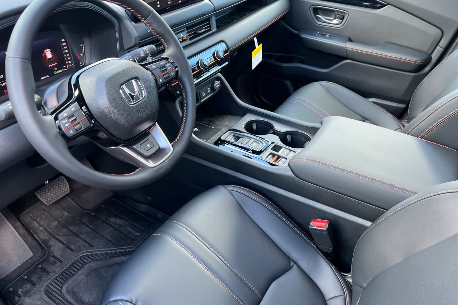 Thumbnail: 2026 Honda Pilot - 13