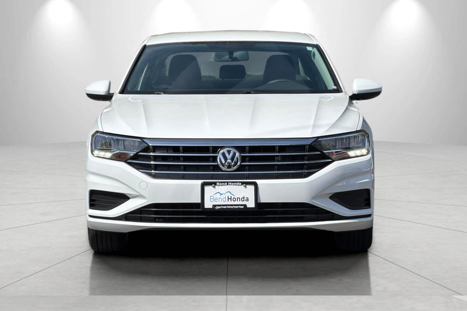 Thumbnail: 2021 Volkswagen Jetta - 10
