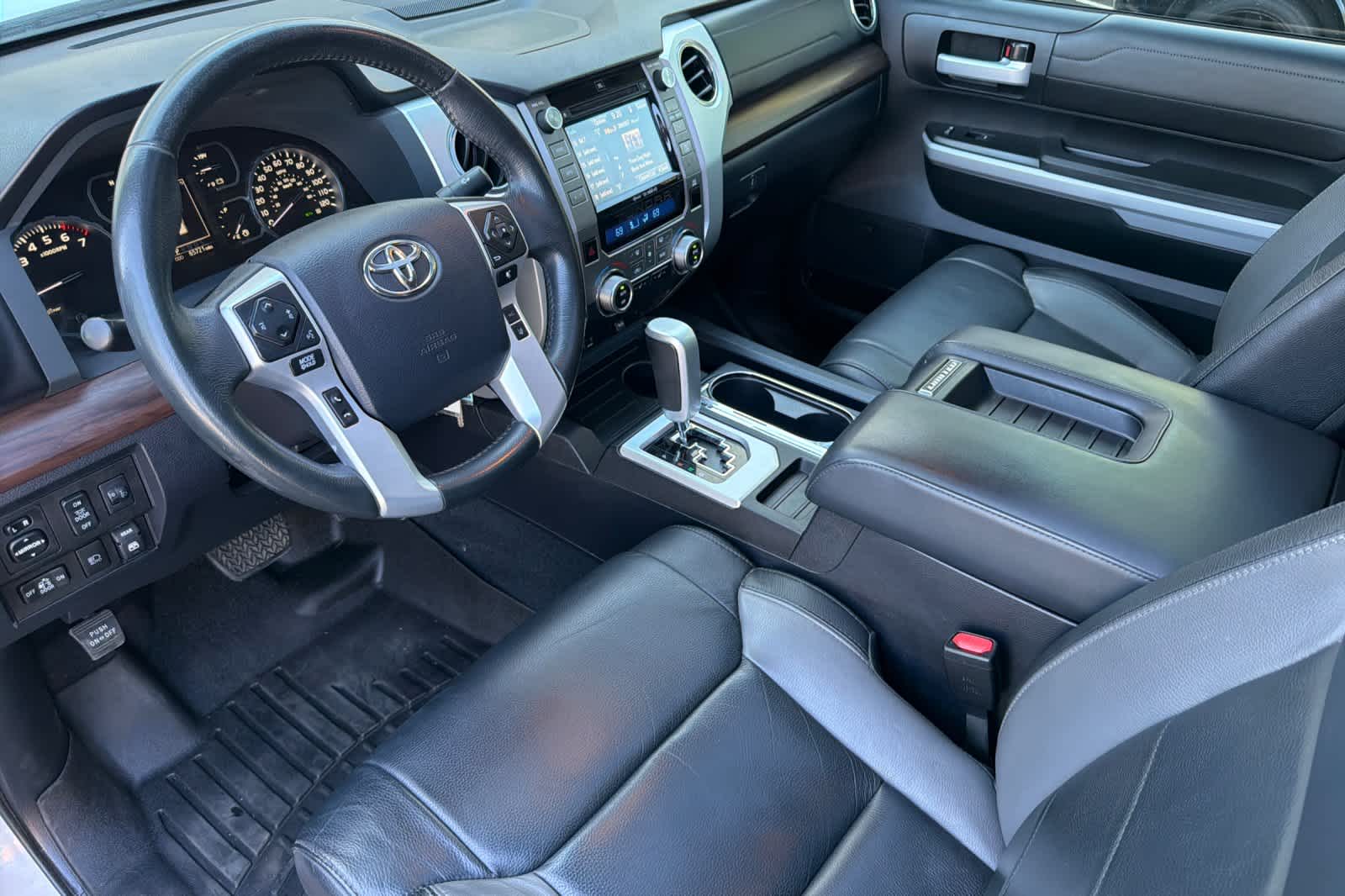 Thumbnail: 2018 Toyota Tundra - 12