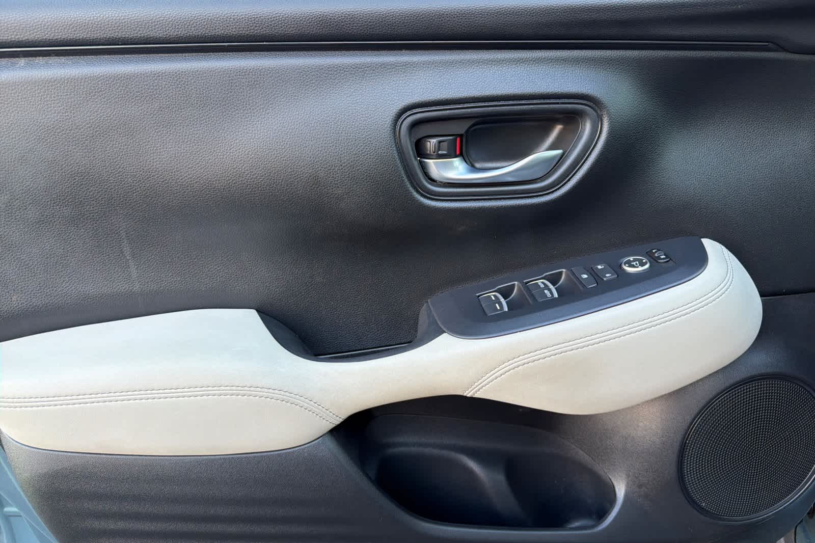 Thumbnail: 2024 Honda HR-V - 14