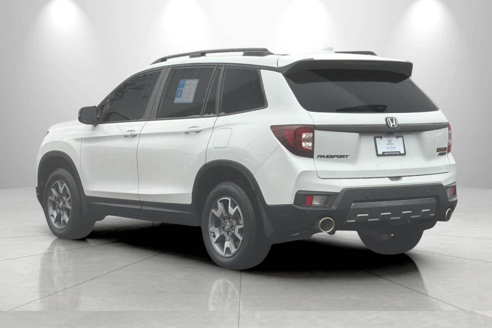 Thumbnail: 2023 Honda Passport - 6