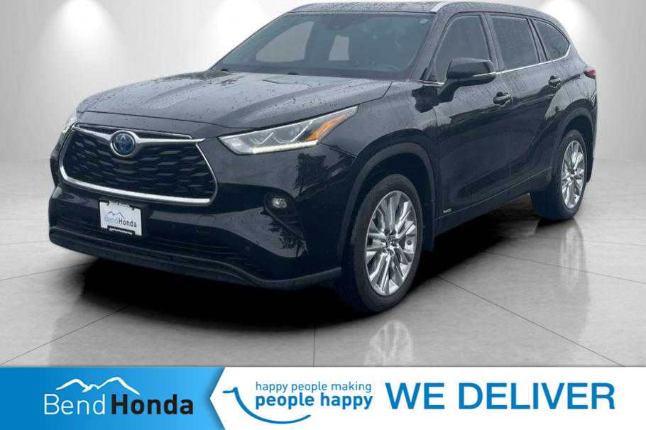 Thumbnail: 2023 Toyota Highlander - 1