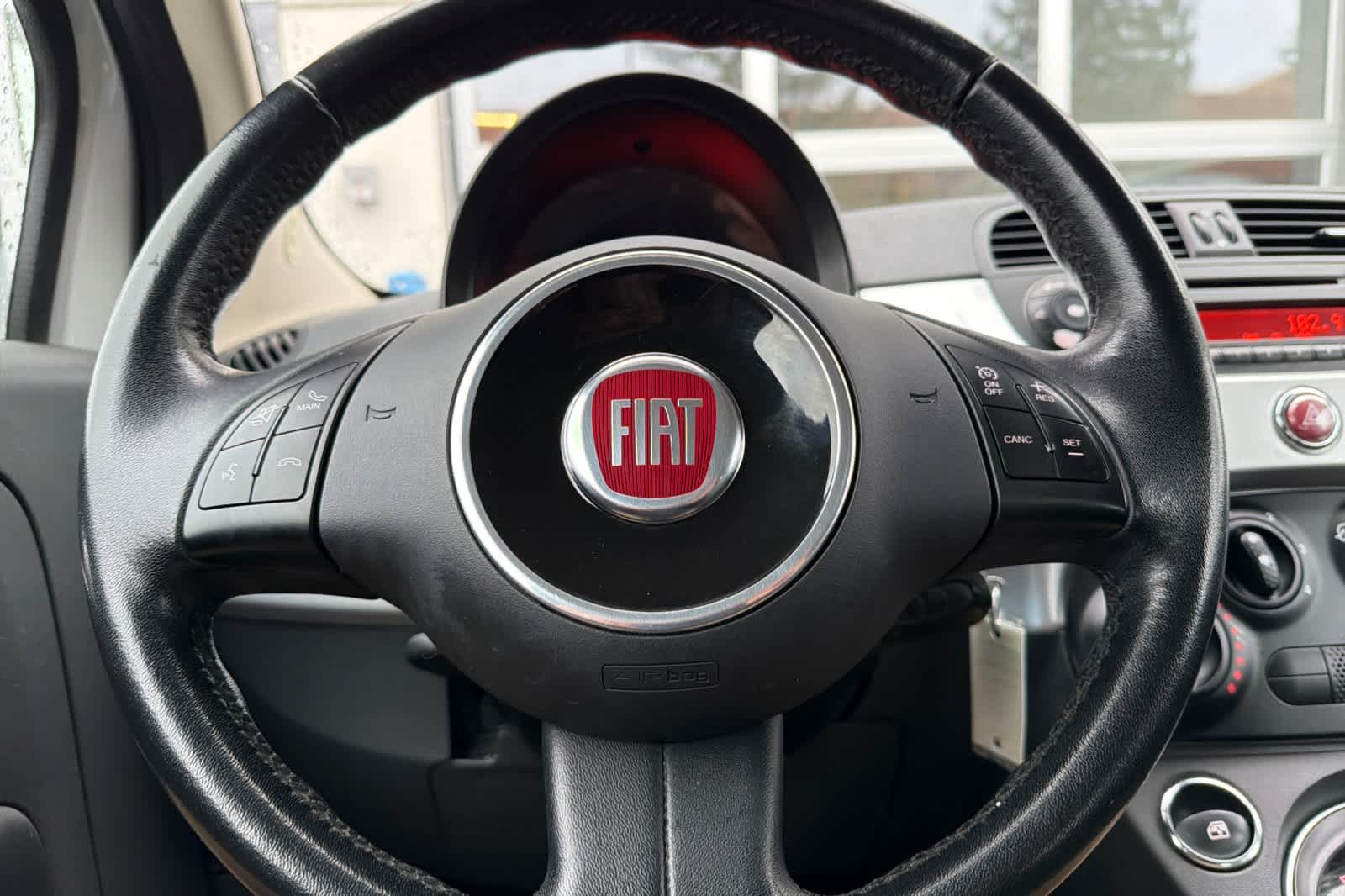 Thumbnail: 2013 Fiat 500 - 23