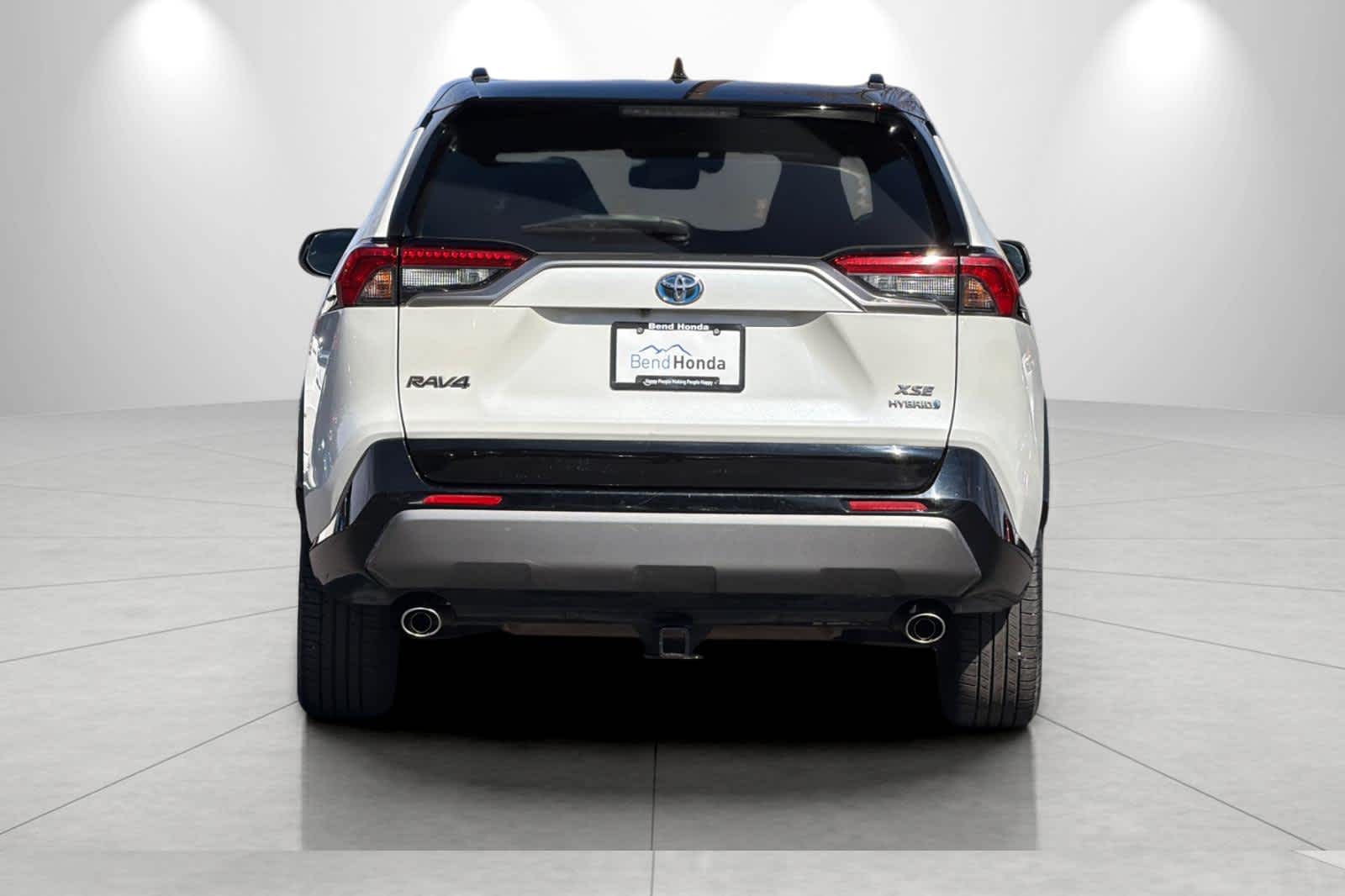 Thumbnail: 2019 Toyota RAV4 - 7