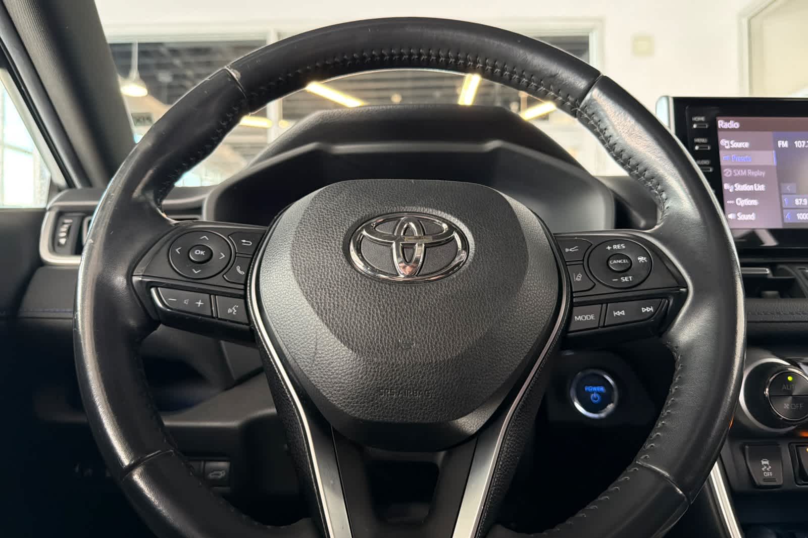 Thumbnail: 2019 Toyota RAV4 - 26