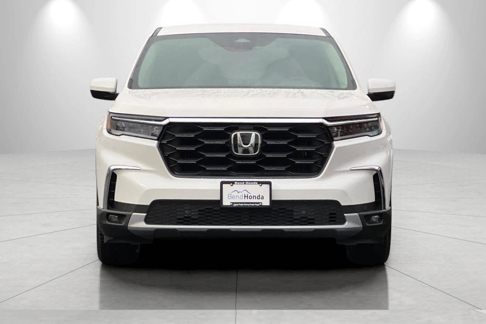 Thumbnail: 2025 Honda Pilot - 10