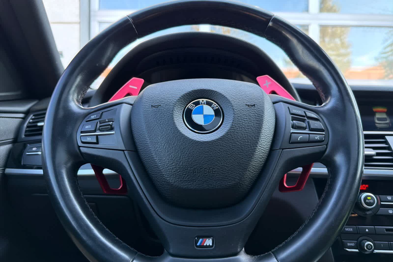 Thumbnail: 2016 BMW X4 - 26