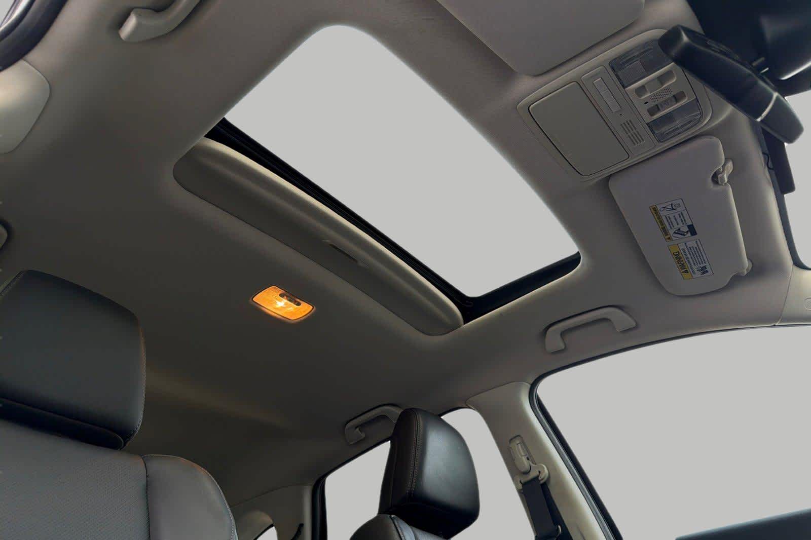 Thumbnail: 2016 Honda CR-V - 18