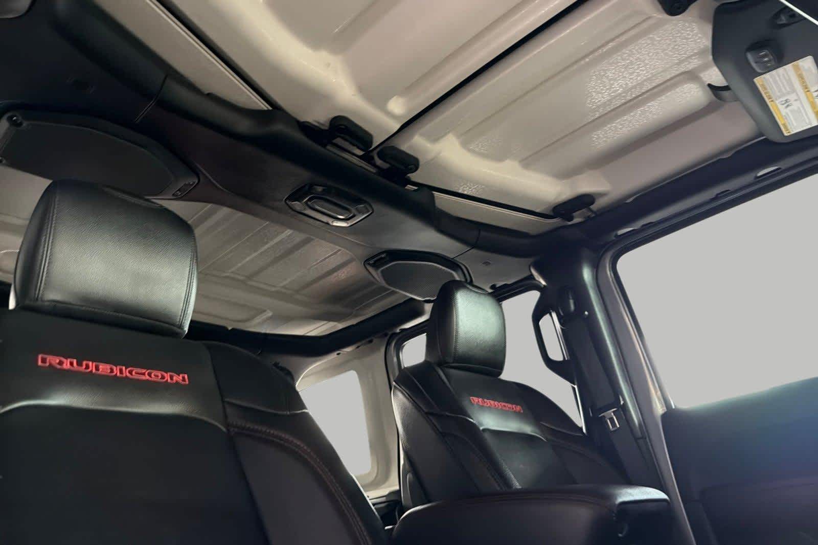 Thumbnail: 2021 Jeep Wrangler - 19