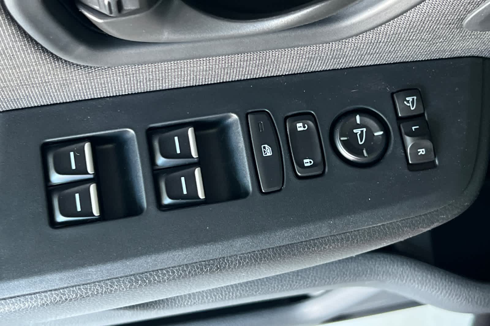 Thumbnail: 2026 Honda Passport - 15