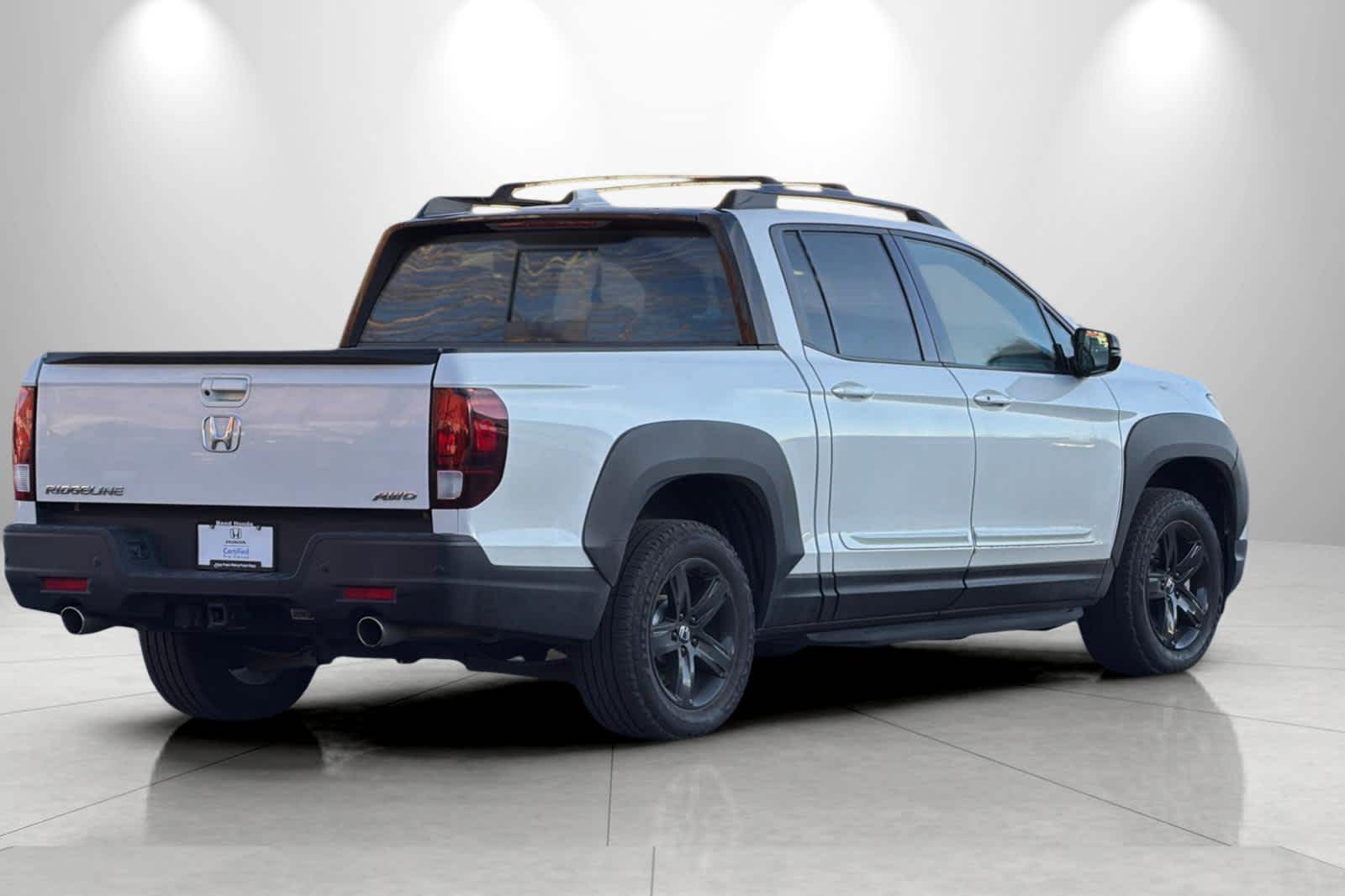 Thumbnail: 2023 Honda Ridgeline - 2
